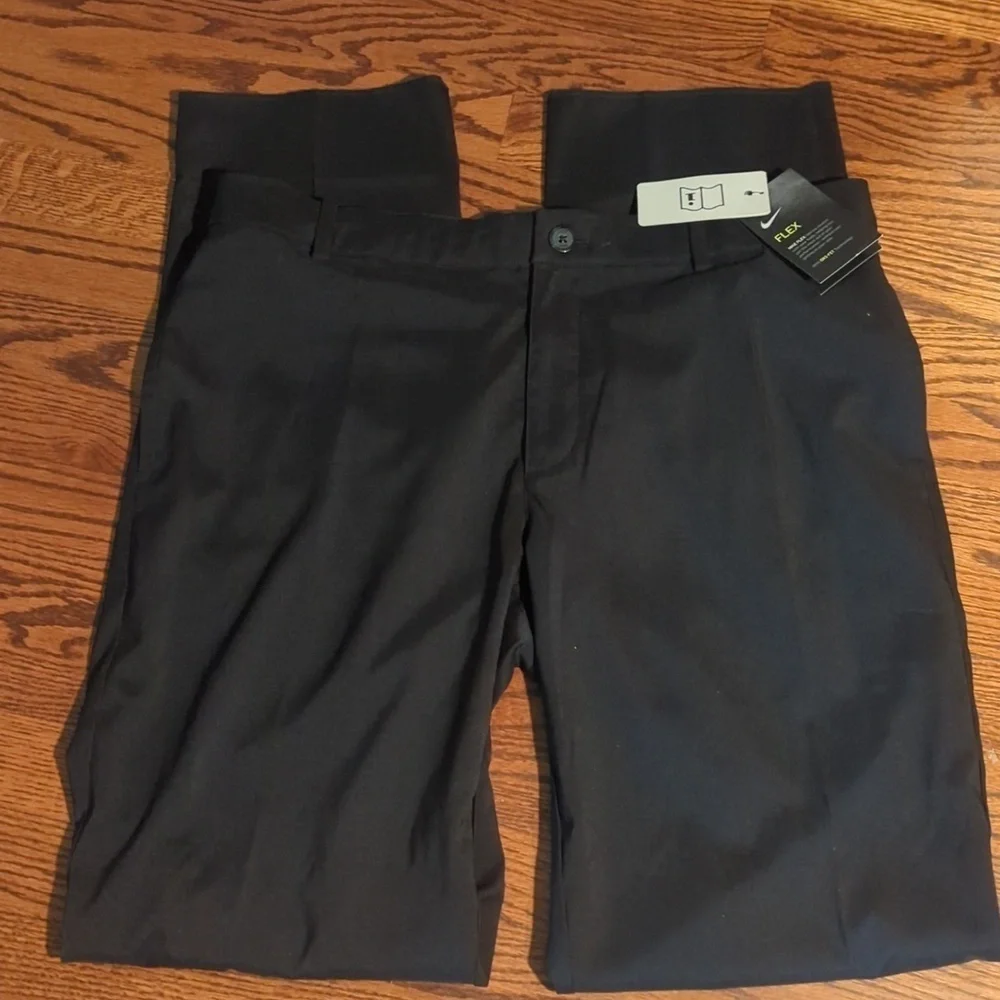 New Nike Black Pants Dri Fit Smooth Finish  Straight Leg Training NWT W36